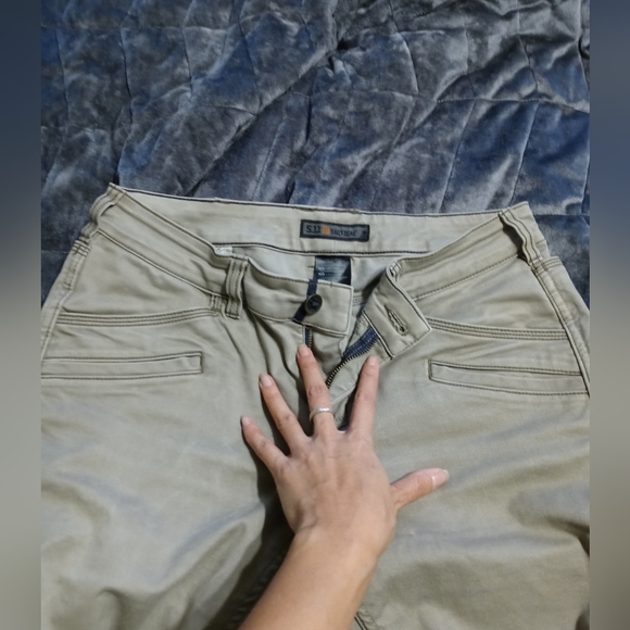 5.11 Tactical Pants Size 4 - Picture 4 of 4